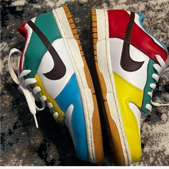 2021 Dunk Low SE GS 'Free.99 - White' - Picture 3 of 5